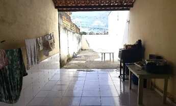 Imagem 6: Gigantesca -Casa com 10m de Frente, 2/4 com Corredor Lateral e quintal ampla