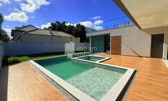 Imagem 3: Casa de Luxo Mobiliada em Alphaville Barra da Tijuca 900 m², 4 Suítes, Primeira Locação