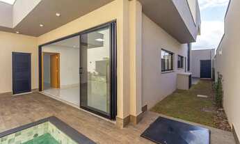 Imagem 6: Casa Térrea com 4 Suítes no Portal do Sol Golfe Clube Goiânia-GO