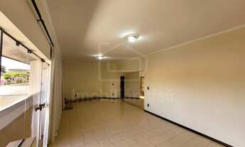 Imagem: Casa para venda e aluguel com 4 quartos