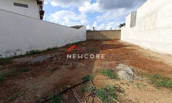 Imagem: Lote em Rua Júlio Prestes Albuquerque