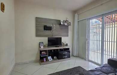 Imagem 4: Casa de 3 quartos em Serra Dourada