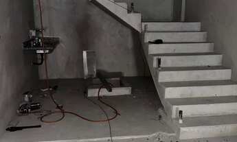 Imagem 4: Alugo ou Vendo Galpão / depósito com 5 vagas na garagem