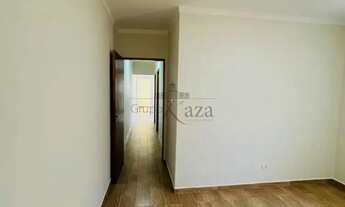 Imagem 7: Oportunidade - Casa Térrea - Parque Santo Antônio - 2 Dormitórios - 70m²