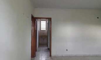 Imagem 7: Aluga-se excelente casa com 2 quartos na QR 409 conj 6 de Samambaia Norte