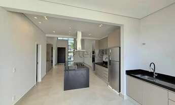 Imagem 4: Casa à Venda no Condomínio Residencial Mont Alcino, em Valinhos, no bairro Roncáglia