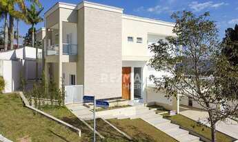 Imagem 2: Casa com 5 quartos, sendo 5 suítes à venda, 537 m² por R$ 1.850.000 - Alphaville - Santana