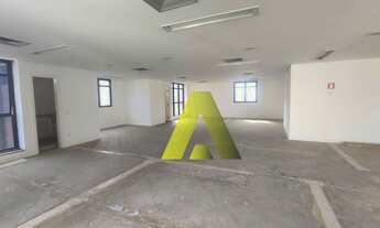 Imagem 2: Andar Corporativo para alugar, 312 m² por R$ 14.000/mês - Funcionários - Belo Horizonte/MG