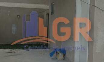 Imagem 5: Sobrado para Venda em Curitiba, Uberaba, 3 dormitórios, 1 suíte, 3 banheiros, 2 vagas