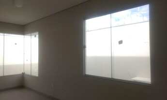 Imagem 2: Casa com 3 dormitórios para alugar por R$ 1.500/mês - Eixo Sul - Teixeira de Freitas/Bahia