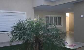 Imagem 2: Casa moderna com Piscina, Área de lazer e Área Gourmet