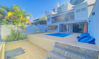 Imagem 3: MARAVILHOSA CASA ESTILO COLONIAL, RECENTEMENTE REFORMADA, COM ACABAMENTO DE ALTO LUXO, BAI