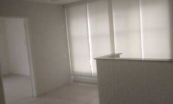 Imagem 2: Sala comercial com 34 m2 na Rua Voluntários da Pátria perto da Igreja Santana e da Rua Dr