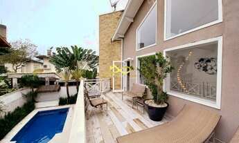 Imagem 2: Alto padrão - condomínio pé na areia- piscina e churrasqueira privativa - 6 suítes