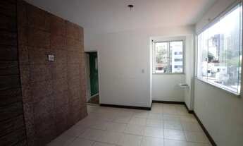 Imagem 4: Apartamento para Venda, 2 Quartos, 2 Banheiro, Mais 1 Quarto De Empregada