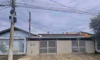 Imagem: Casas germinadas no São José 1, Renda