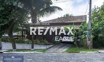 Imagem: Casa com 3 Quartos à venda, 174 m² por