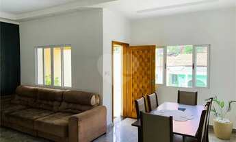 Imagem: Sobrado Reformado em rua fechada no Mandaqui