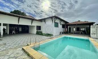 Imagem: AC- Linda Casa mansão 5 Qts 4 sts 8 vagas