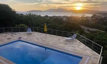 Imagem: Alto Padrão para Locação em Armação