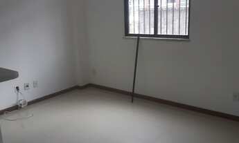 Imagem 5: Apartamento 2/4 sala com garagem