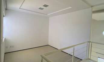 Imagem 6: Casa de condomínio para aluguel possui 350 metros quadrados com 4 quartos