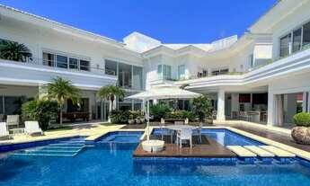 Imagem 7: CASA LUXUOSA PORTEIRA FECHADA, DECORADA E TOTALMENTE EQUIPADA. EXTREMA QUALIDADE E SOFISTI