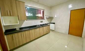 Imagem: Apartamento com 3 quartos em Irajá