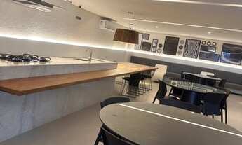 Imagem 2: Quarto e sala Apartamento com 1 dormitório