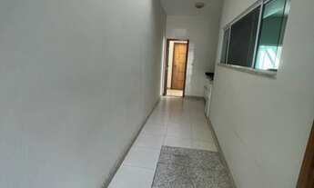 Imagem 6: Casa linear filé no Vale dos Cristais c/ 2 quartos, send 1suíte, 3brs, 1vg, amrs plnjds, q