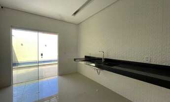 Imagem 2: VENDE- SE CASA Casa com 3 dormitórios