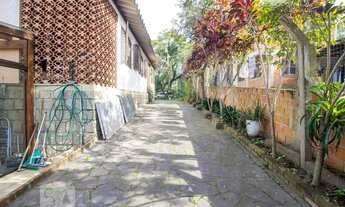 Imagem 5: Casa à Venda - Alto Petrópolis, 3 Quartos, 400 m2