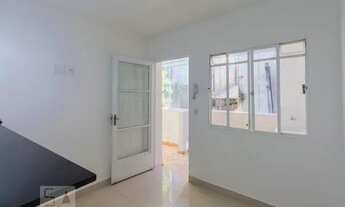 Imagem 3: Casa para Aluguel - Jabaquara, 1 Quarto, 30 m2