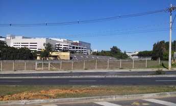 Imagem 2: Excelente área á venda na Av. Itavuvú