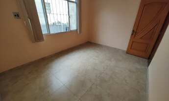 Imagem 4: Ótimo Apartamento tipo Casa com 02 Quartos em Cascadura