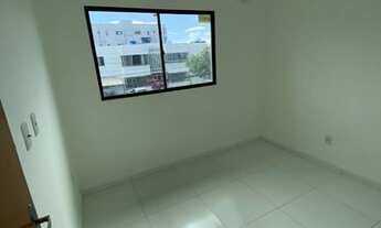Imagem 4: Casa Triplex com 3 quartos, varanda gourmet, churrasqueira, ônibus na porta, por R$ 295.00