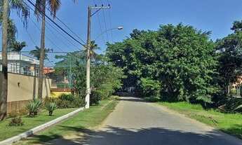 Imagem 6: Casa de condomínio para venda possui 329 metros quadrados com 4 quartos