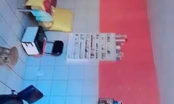 Imagem 3: Aluga bom ponto comercial chamar no WhatsApp *78