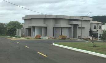 Imagem: Casa no condomínio Golden Park com 520