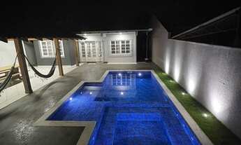 Imagem 6: Casa com piscina e amplo espaço de lazer no Itacolomi - Balneário Piçarras, SC