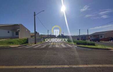 Imagem 5: Casa nova com 2 dormitórios para alugar, por R$ 700/mês - Moradas Club Ourinhos - Ourinhos