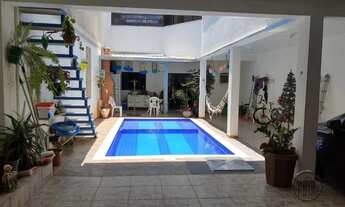 Imagem: Espetacular Casa em Jardim das Azaléias