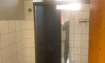 Imagem 6: Aluguel de Apartamento - 2 Quartos, Arejado e Todo Pintado!