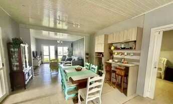 Imagem 4: Linda casa de 4 quartos a 1 quadra da praia