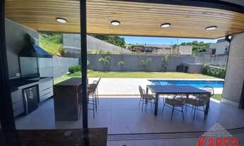 Imagem 7: Casa térrea, alto padrão, condomínio Itaporã, 4 suítes, 390m² - Atibaia