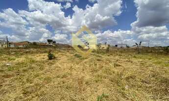 Imagem 2: Lote- 2.700m², terreno plano- Setor Cristina, Trindade