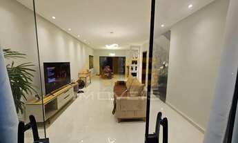 Imagem 4: Casa duplex Condomínio Solar dos Cantarinos 3 Quartos 1 Suíte Closet 4 vagas Garagem São P