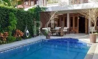 Imagem 2: Excelente casa de 386m² com 04 dormitórios sendo 03 suítes