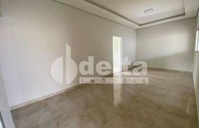Imagem 3: Casa residencial disponível para locação e venda no bairro Tibery em Uberlândia-MG
