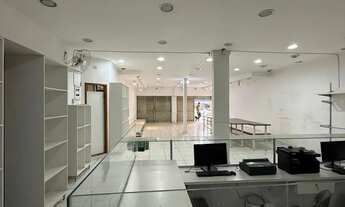 Imagem: Loja para locação na Avenida César Lattes